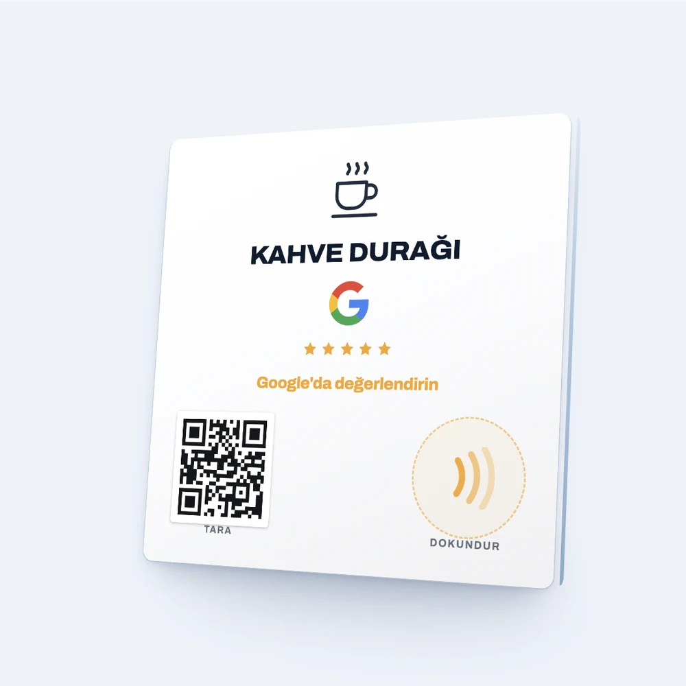 Kartın açılı görünümü, pleksinin kalınlığı ve kesim kenarı görünüyor